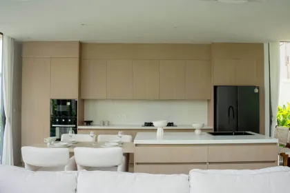 Luxuriöse 4-Zimmer-Villa mit Privatpool in Cherng Talay