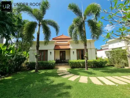 Tropical Thai Style Villa with 5 Bedrooms and 5 Bathrooms for Rent