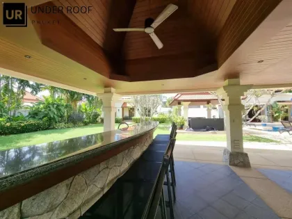 Tropical Thai Style Villa with 5 Bedrooms and 5 Bathrooms for Rent