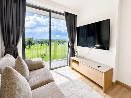 2-комнатная квартира в аренду в Skypark Celeste Laguna, Чернг Талай