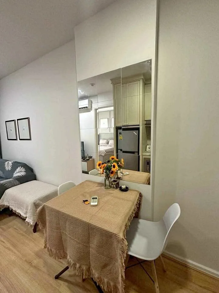 Apartamento de 1 dormitorio con vista a la piscina en DCondo Chalong
