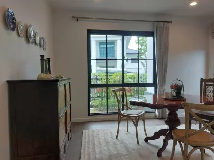 Villa de lujo nueva en Setthasiri Koh Kaew