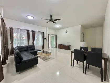 Отдельный дом с 3 спальнями в аренду в Villa Chaofah 2, Вичит