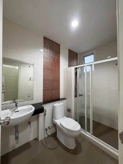 Отдельный дом с 3 спальнями в аренду в Villa Chaofah 2, Вичит