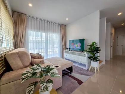 Gemütliches Nordisches 4-Zimmer-Haus mit Pool in Anasiri Paklok