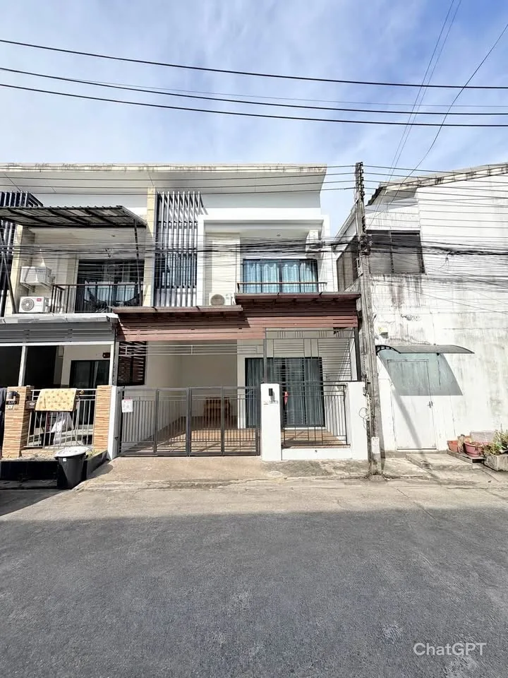 3-Bedroom Townhouse for Rent in Tharnthong 7, Wichit, Phuket