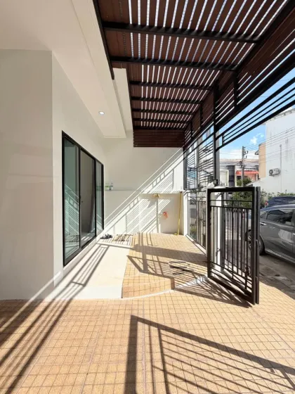 3-Bedroom Townhouse for Rent in Tharnthong 7, Wichit, Phuket