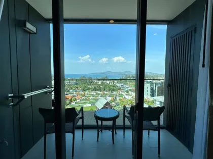 Condominio de 1 dormitorio con vista al mar en alquiler en MIDA Grande Resort