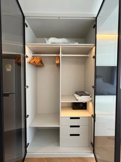 Современная студия рядом с пляжем в Sunshine Beach Residences