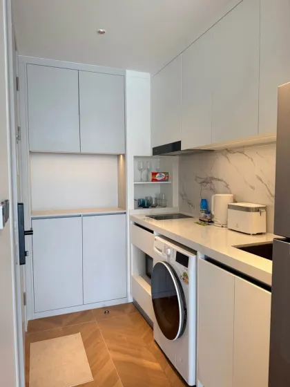 Современная студия рядом с пляжем в Sunshine Beach Residences