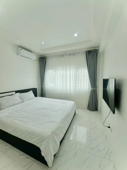 Вилла 2 спальни 2 ванные в аренду в The Avenue Pailai, Чалонг
