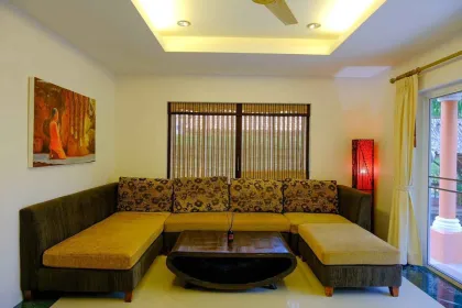 Villa tropicale 3 chambres, 2 étages à louer à Rawai Saiyuan