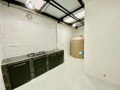 Двухэтажный таунхаус в аренду в Greenville Village, Талан