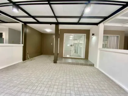 Двухэтажный таунхаус в аренду в Greenville Village, Талан