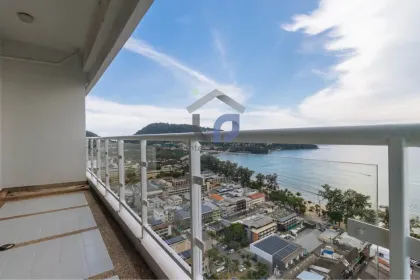 芭东豪华3卧室顶层公寓，享全景海景