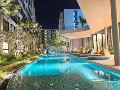 2-комнатная квартира с тренажерным залом и бассейном рядом с Central Phuket