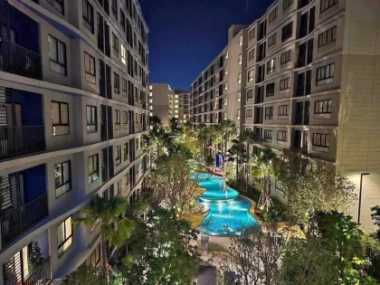 Квартира с 2 спальнями и видом на длинный бассейн в D CONDO Reef Phuket