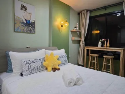 Квартира с 2 спальнями и видом на длинный бассейн в D CONDO Reef Phuket