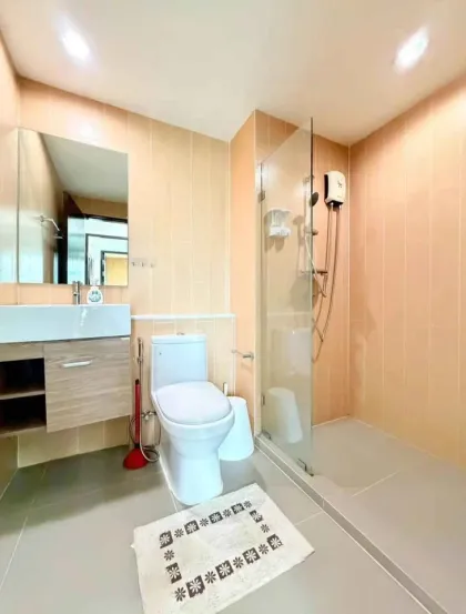 2 спальни, 2 ванные: квартира напрокат в Centrio Condominium, Пхукет