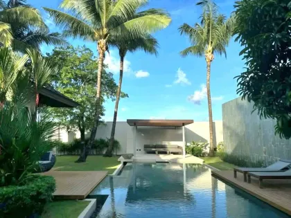 Элегантная вилла с 4 спальнями и бассейном в Grand Anchan Residences