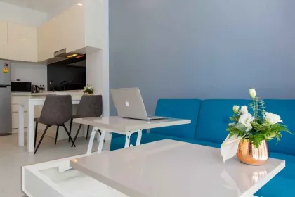 1 спальня, 1 ванная квартира в Utopia Naiharn Condo, Пхукет
