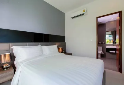 1 спальня, 1 ванная квартира в Utopia Naiharn Condo, Пхукет