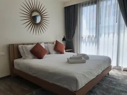 2-комн. квартира с 2 ванными в аренду в The Deck Patong, Пхукет