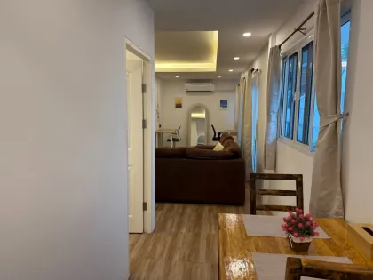 Современный Таунхаус с 2 спальнями и 2 ванными в 12 Soi Chalong, Пхукет Таун