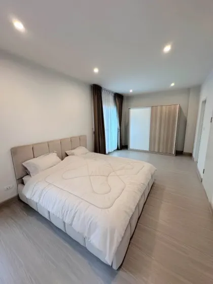 Вилла с 3 спальнями в аренду в Supalai Lakeville Koh Kaew, Пхукет