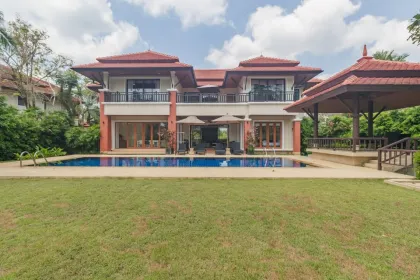Вилла с 4 спальнями и бассейном в Angsana Laguna Phuket на аренду
