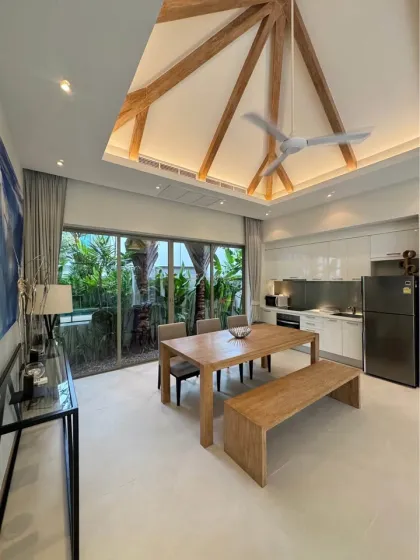 Современная вилла с 2 спальнями и бассейном в Trichada Villas, Cherngtalay
