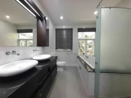 Luxury Seaview Pool Villa with 5 Bedrooms in Pa Khlok, Phuket