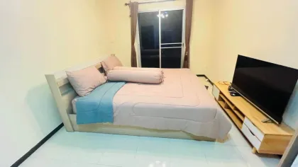 Casa independiente con 3 dormitorios y 2 baños en alquiler en Chalong