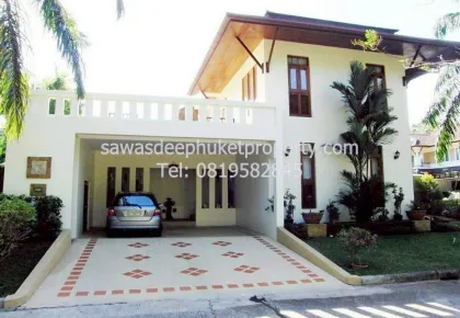Вилла с бассейном и 3 спальнями рядом с Oak Meadow International School в аренду