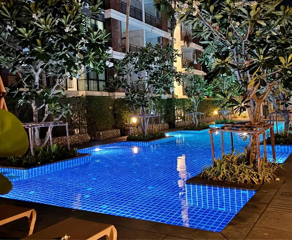 Rawai一卧一卫公寓，直通游泳池