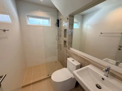 Квартира с 4 спальнями и 3 ванными в Saransiri Retreat Koh Kaew