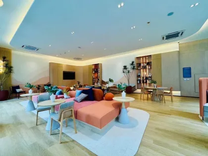 Студия в аренду в Dcondo Reef, Kathu с видом на горы