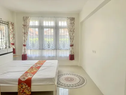 3-Спальная, 2 Ванная Полностью Меблированная Дом в Аренду в Villa Kathu 1