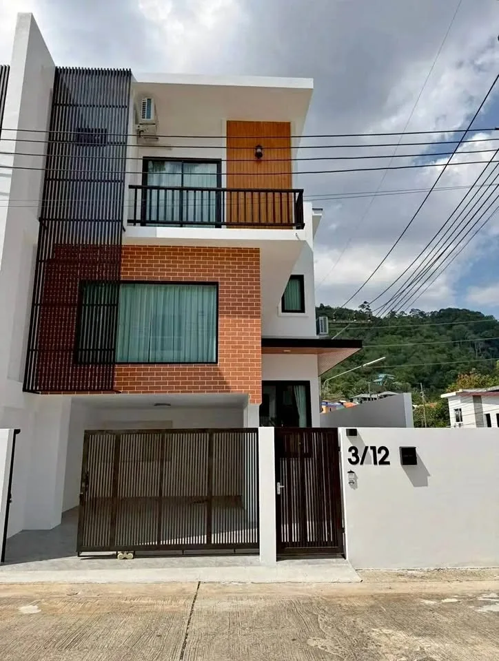 3-спальная, 3-ванная вилла в аренду в Supalai Patong Hill