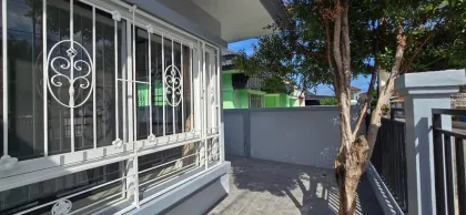 Вилла с 3 спальнями и 2 ванными в аренду | Phuket Villa Suanluang