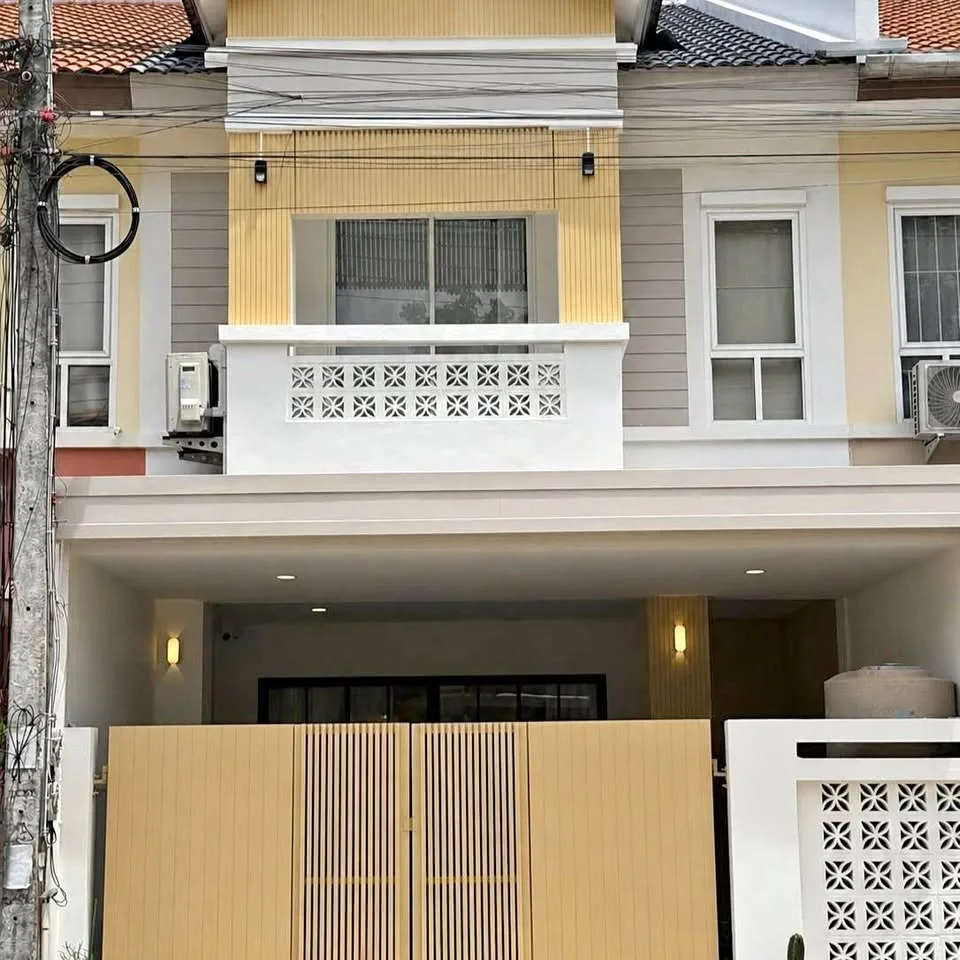 Элитный 2-спальный таунхаус в Phuket Villa Kathu