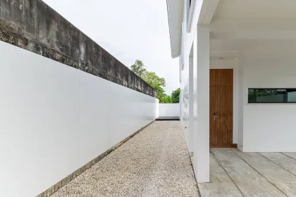 3 спальни, 3 ванные. Угловой дом у Mono Loft Koh Kaew, аренда
