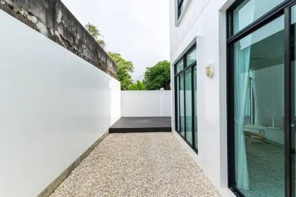 3 спальни, 3 ванные. Угловой дом у Mono Loft Koh Kaew, аренда