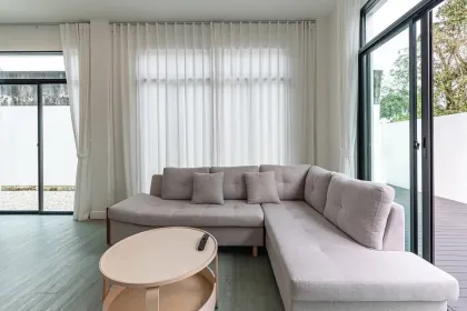 3 спальни, 3 ванные. Угловой дом у Mono Loft Koh Kaew, аренда