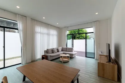3 спальни, 3 ванные. Угловой дом у Mono Loft Koh Kaew, аренда