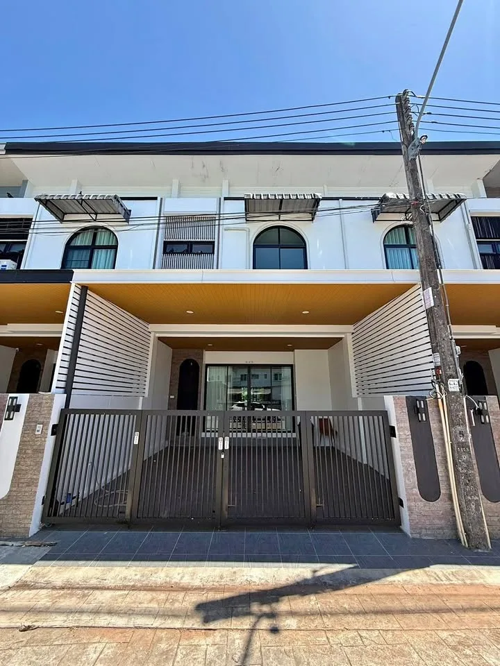 Casa de 3 habitaciones y 3 baños en alquiler en Kathu, Phuket