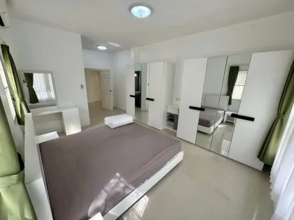 Freistehendes Haus mit 3 Schlafzimmern und 2 Bädern zur Miete in Patong
