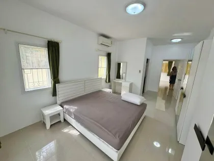 Freistehendes Haus mit 3 Schlafzimmern und 2 Bädern zur Miete in Patong