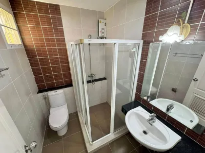 Freistehendes Haus mit 3 Schlafzimmern und 2 Bädern zur Miete in Patong