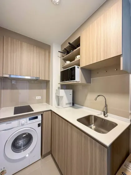 2-Zimmer-Wohnung im The Base Rise Central Phuket zu vermieten